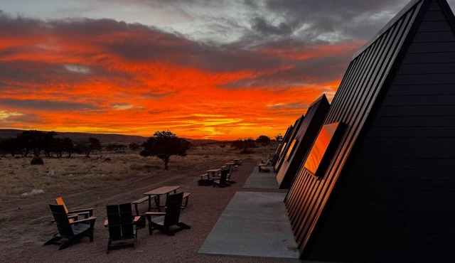 #56 Star-Gazing A-frame cabin-2 double beds, pet friendly, bathroom at bathhouse