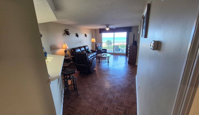Briars Oceanfront Beach Retreat 1st floor condo