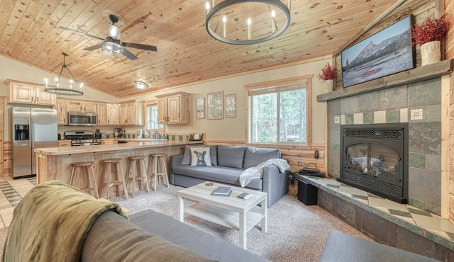 Classy Cabin 🌟Bills Island 🌟3 Bedroom 🌟Clean