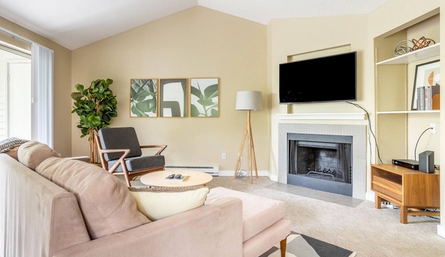 Excellent 2BR Apartment in Beaverton w/ Amenities