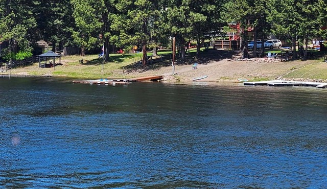 Lake side Trailer home with WiFi in Seeley Lake & Shared Dock Access!