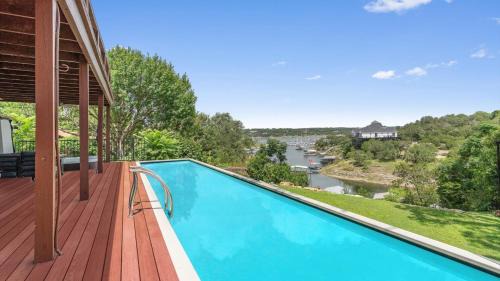 Large 6BR Lakefront Home with Private Pool & Views