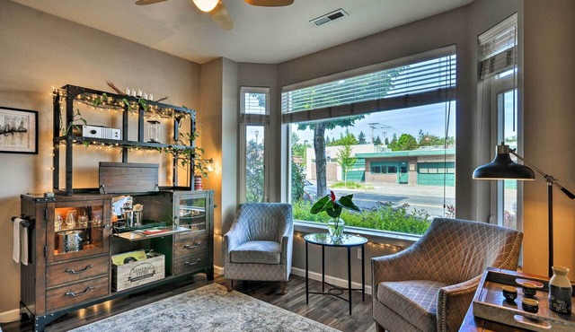 Modern Vancouver Townhome - Right on Main St!