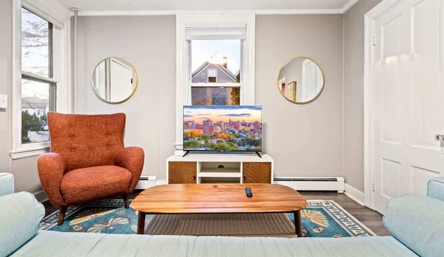 Nesting Haven: Your Cozy Escape