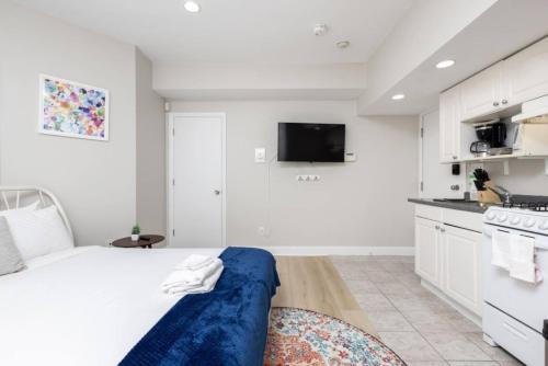 Petit Studio in Back Bay