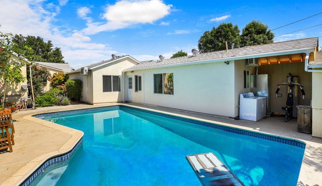 Pool and Organic Orchard | 3Br Hidden Gem
