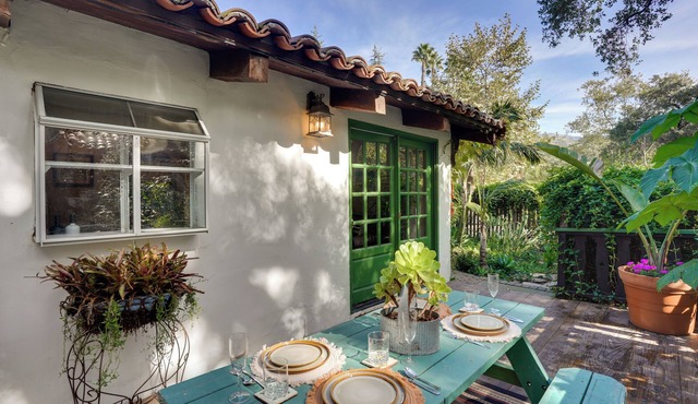 Romantic Retreat at Rancho Las Lomas: Pet Friendly