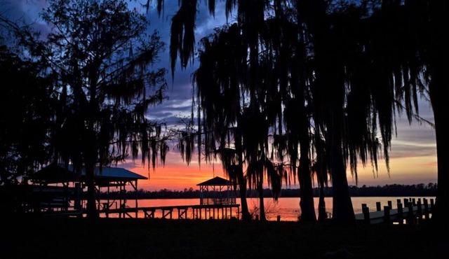Sunset River Cottage on the Scenic St Johns River