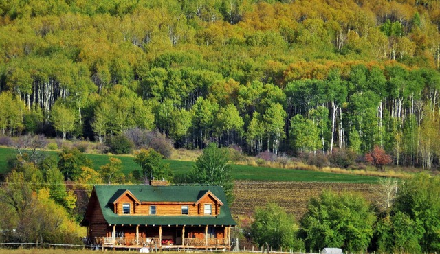 Teton Hostel HideAway