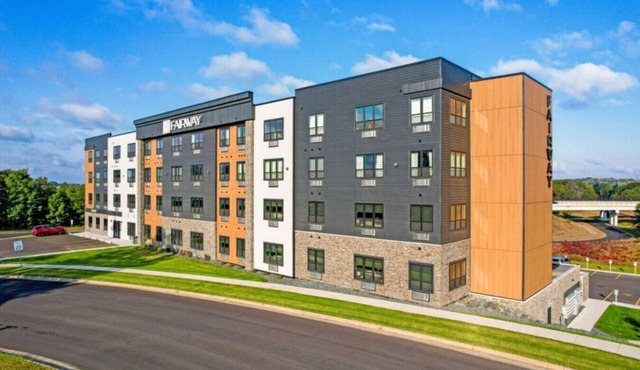 The Fairway - Apartment 108, 2 Bed, 2 Bath ADA Unit