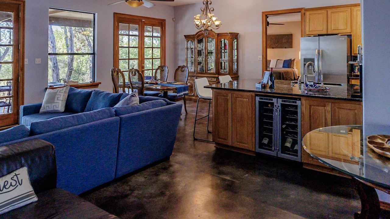 Photo of Livingroom in Lago Vista