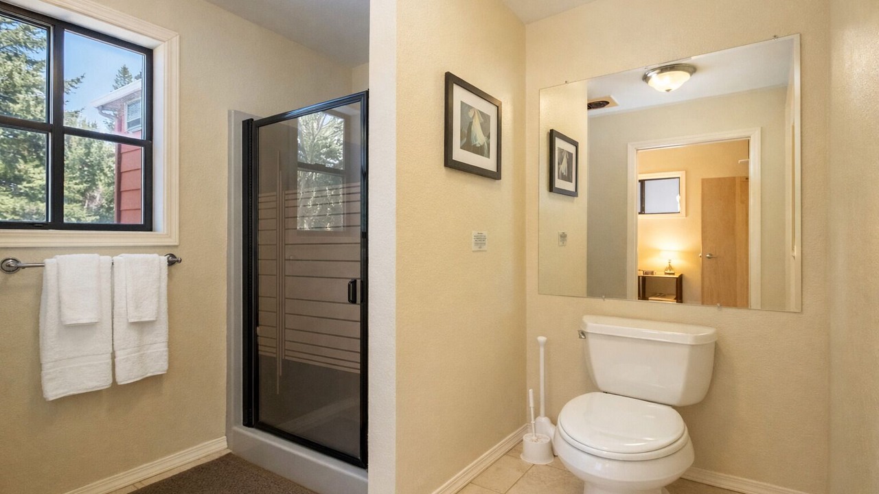 Photo of Bathroom in Leavenworth