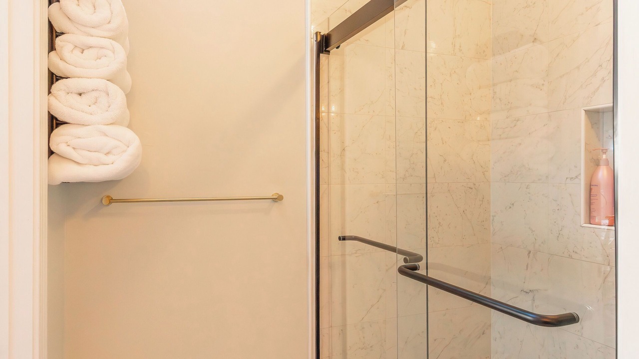 Photo of Bathroom in Yachting Village