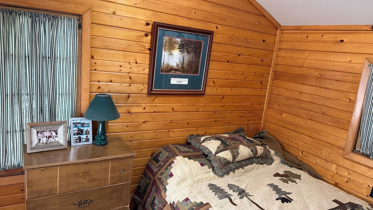 Photo of Bedroom in Waupaca