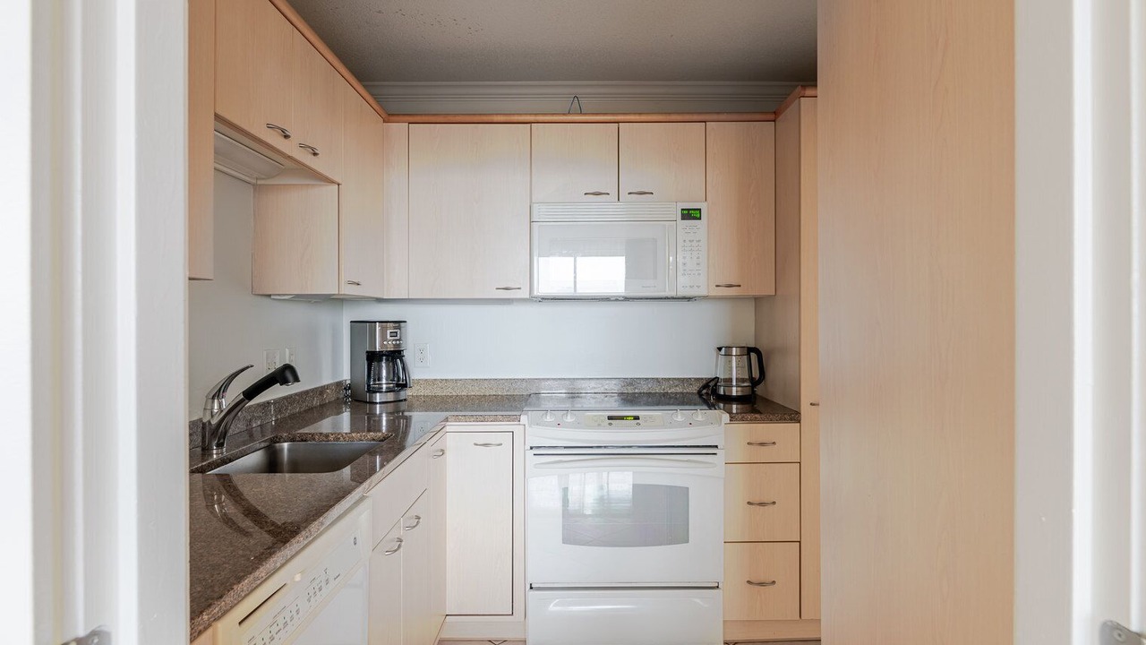 Photo of Kitchen in Fenway–Kenmore