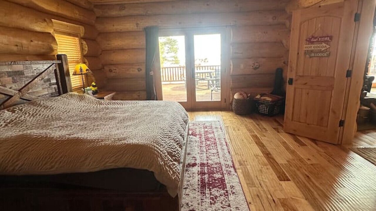 Photo of Bedroom in Miltona
